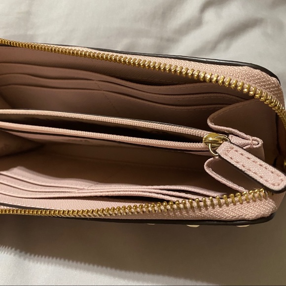 Michael Kors Light Pink Wallet Clutch With Metal Studs - Picture 3 of 4